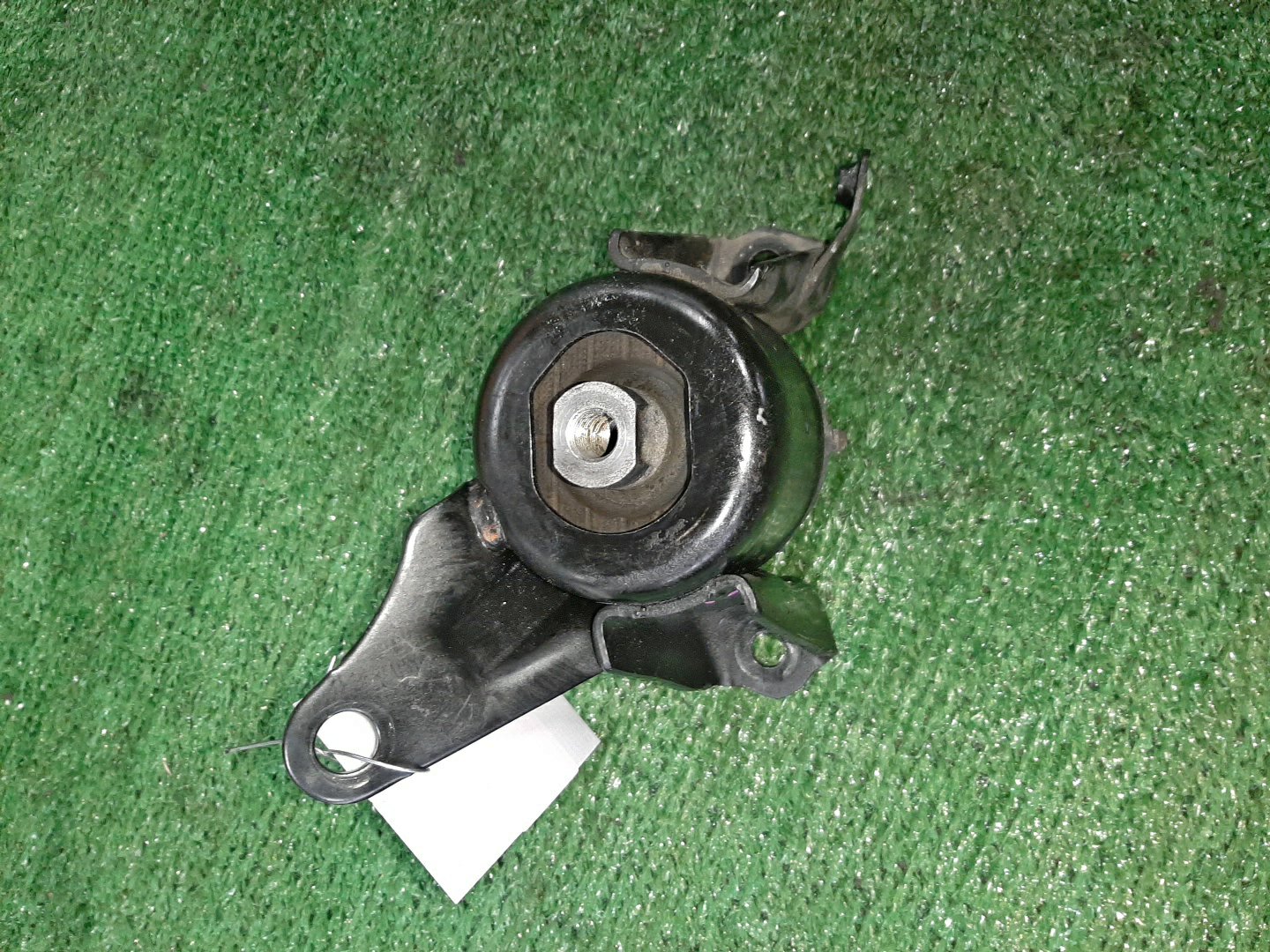Подушка двс правая передняя TOYOTA CALDINA AZT241W 1AZ-FSE 1 ракурс