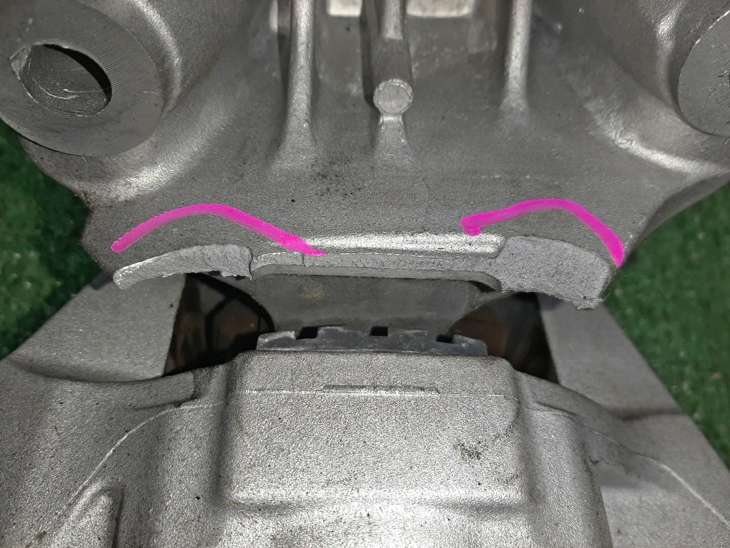 Подушка двс правая передняя NISSAN X-TRAIL SNT33 KR15DDT 3 ракурс