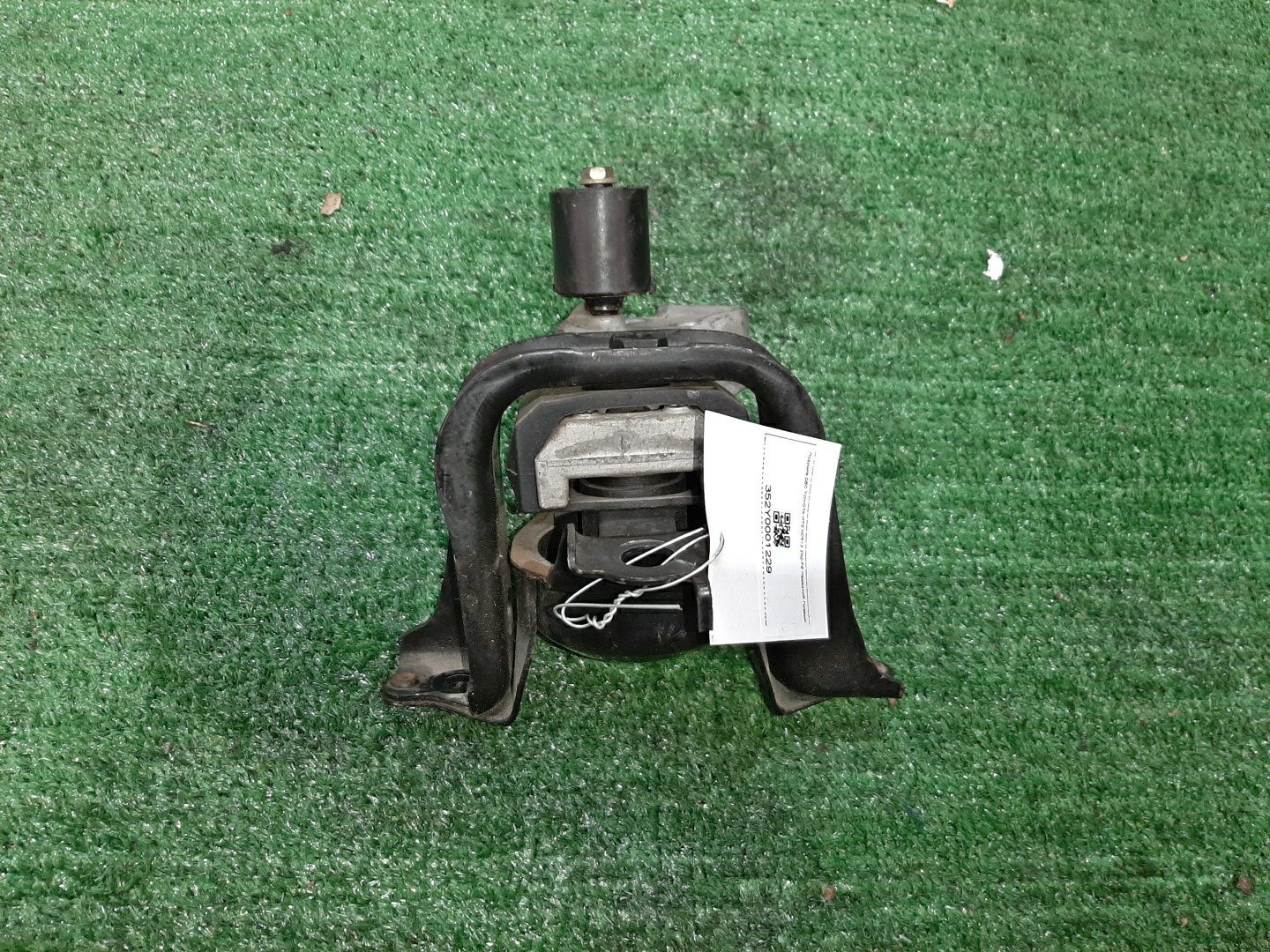 Подушка двс правая передняя TOYOTA VITZ NCP10 2NZ-FE 1 ракурс