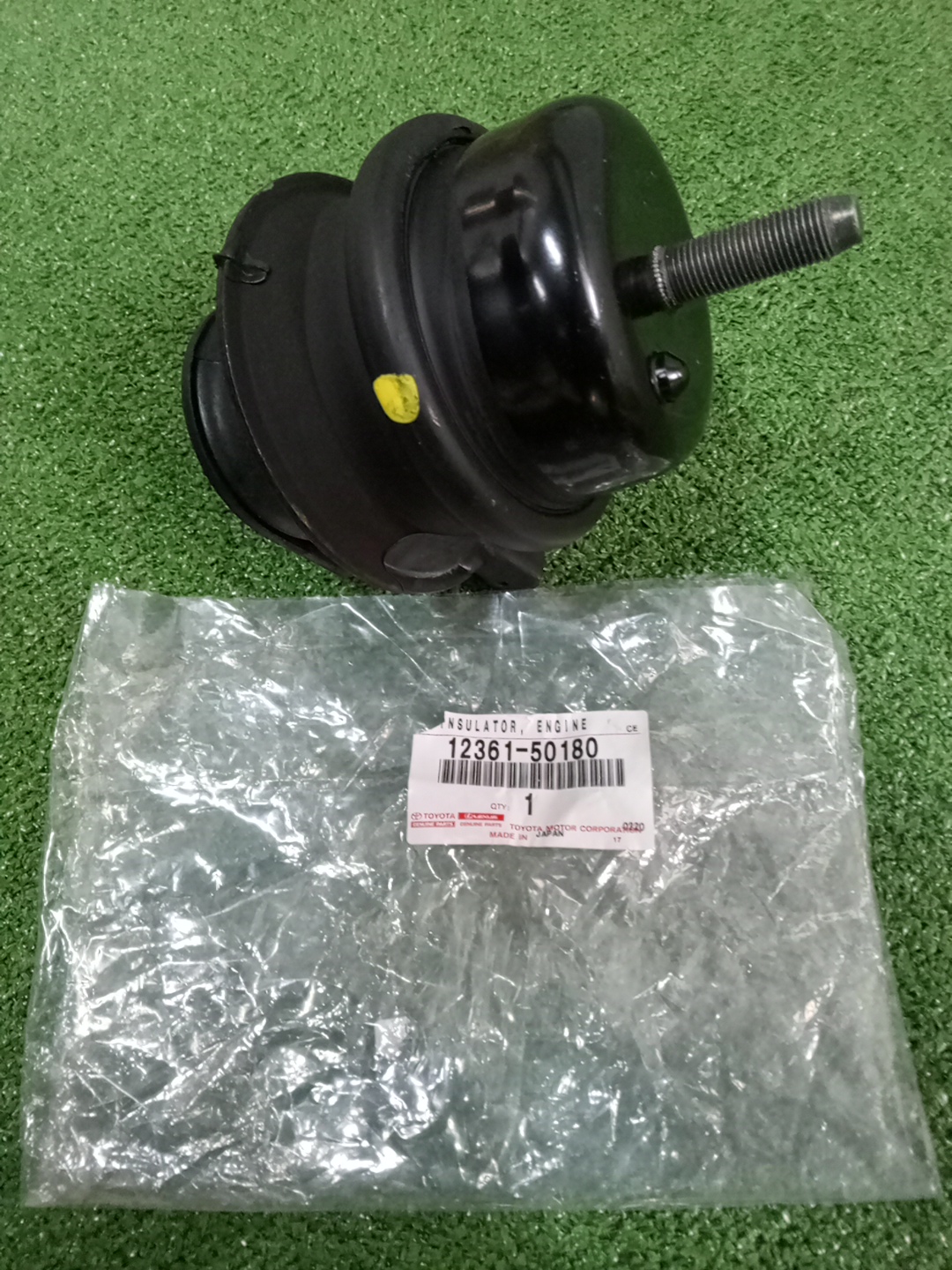 Подушка двс TOYOTA CELSIOR UCF30 3UZ-FE 12361-50180 1 ракурс