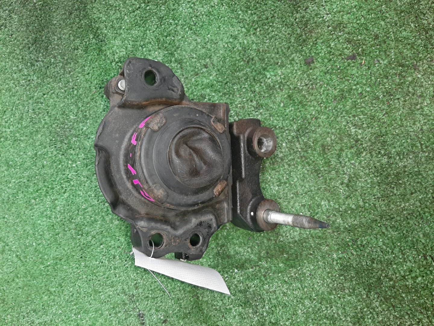 Подушка двс правая передняя HONDA AIRWAVE GJ1 L15A 1 ракурс