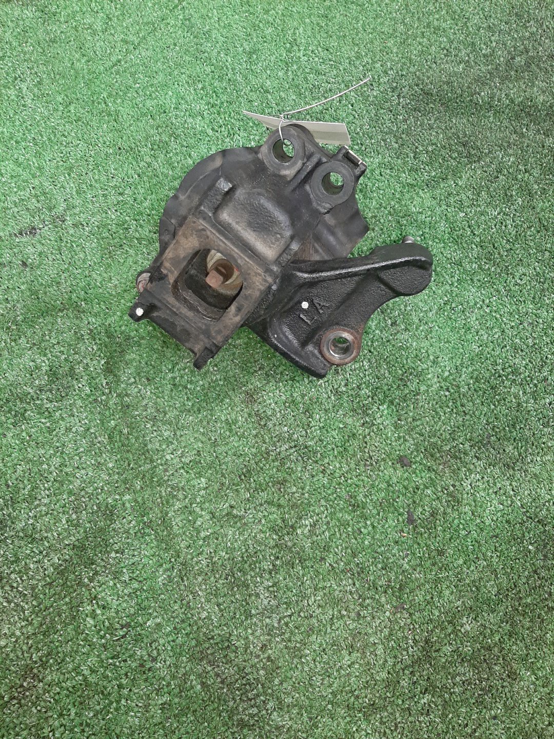 Подушка двс правая передняя HONDA AIRWAVE GJ1 L15A 2 ракурс