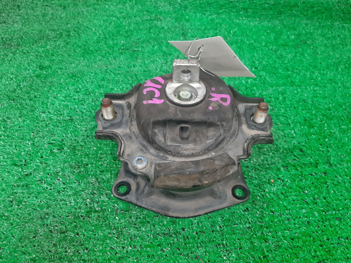 Подушка двс задняя HONDA INSPIRE UC1 J30A 1 ракурс
