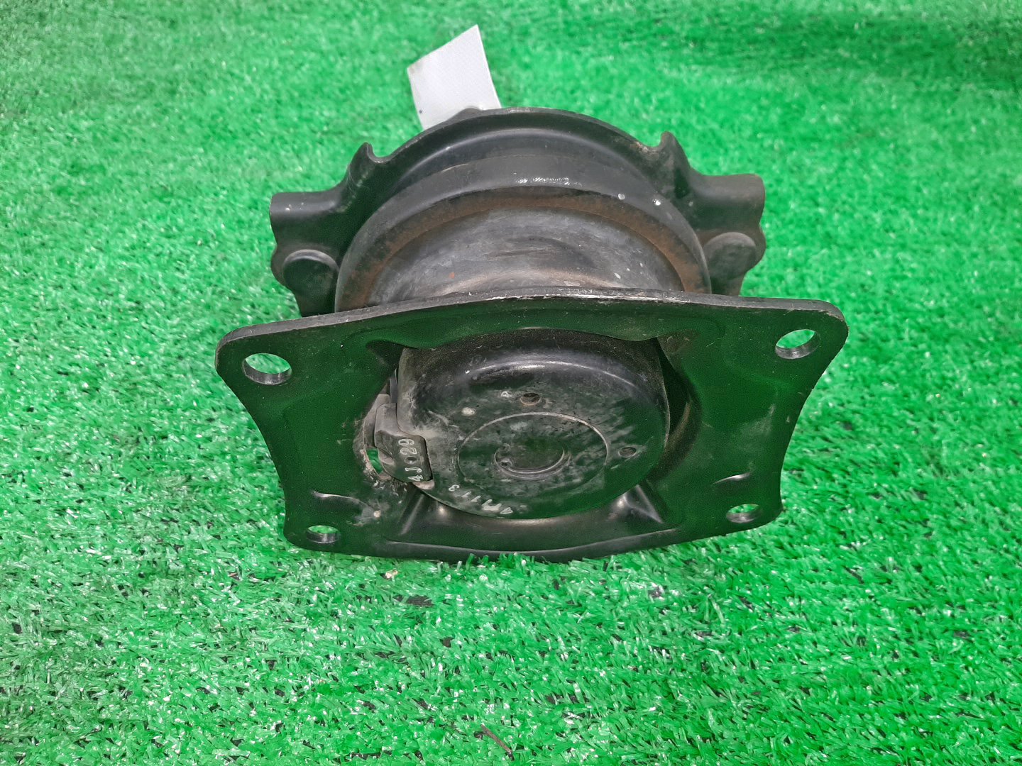 Подушка двс задняя HONDA INSPIRE UC1 J30A 2 ракурс