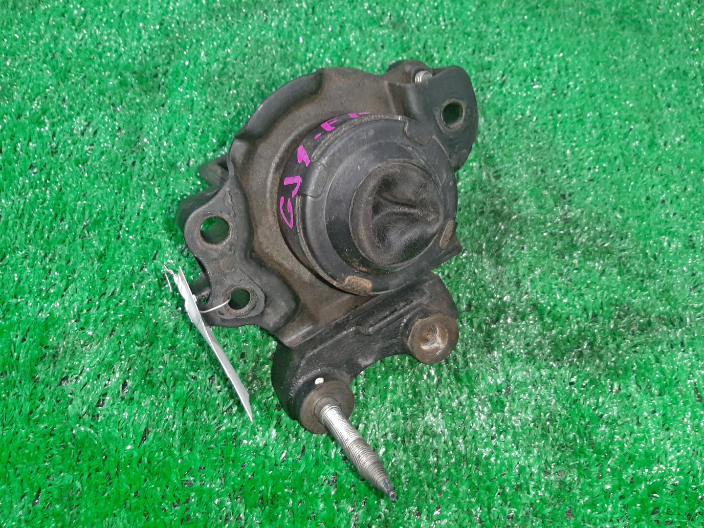 Подушка двс правая передняя HONDA AIRWAVE GJ1 L15A 2 ракурс