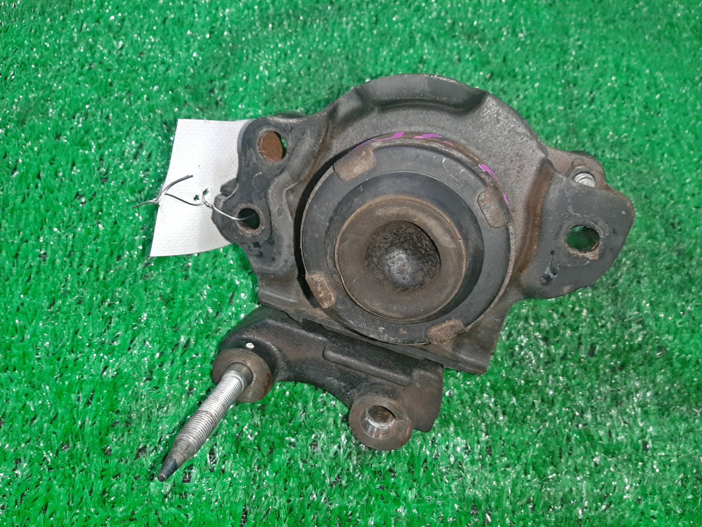 Подушка двс правая передняя HONDA AIRWAVE GJ1 L15A 2 ракурс