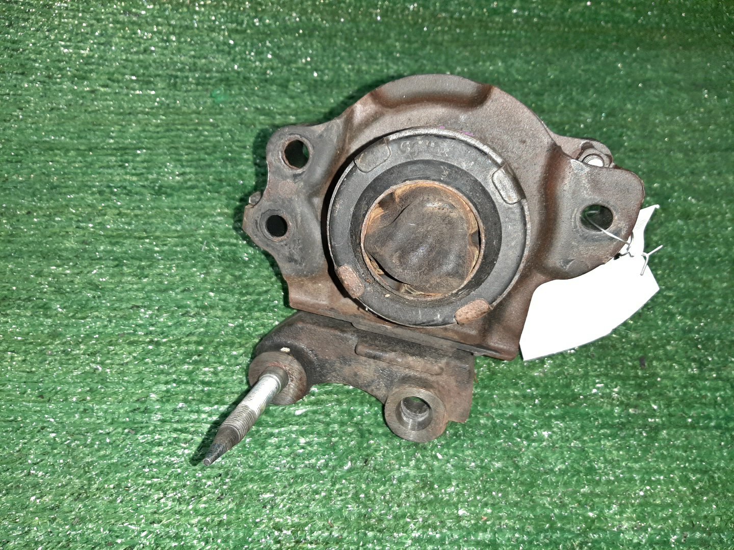 Подушка двс правая передняя HONDA AIRWAVE GJ1 L15A 2 ракурс