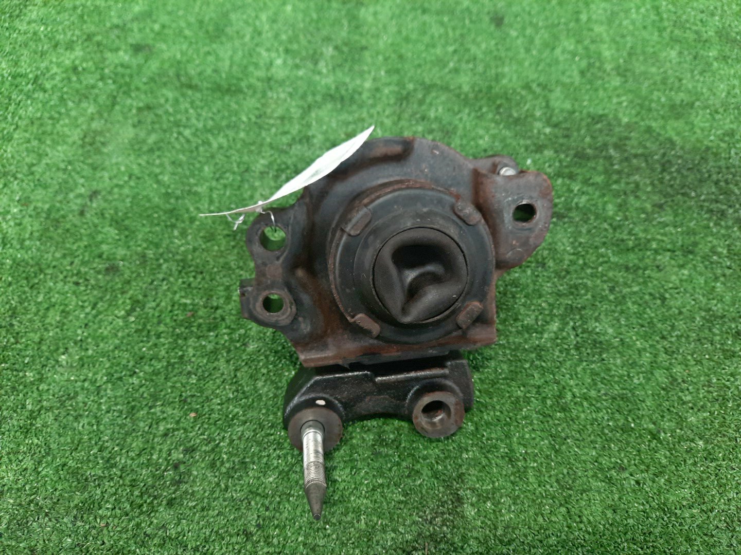 Подушка двс правая передняя HONDA AIRWAVE GJ1 L15A 3 ракурс