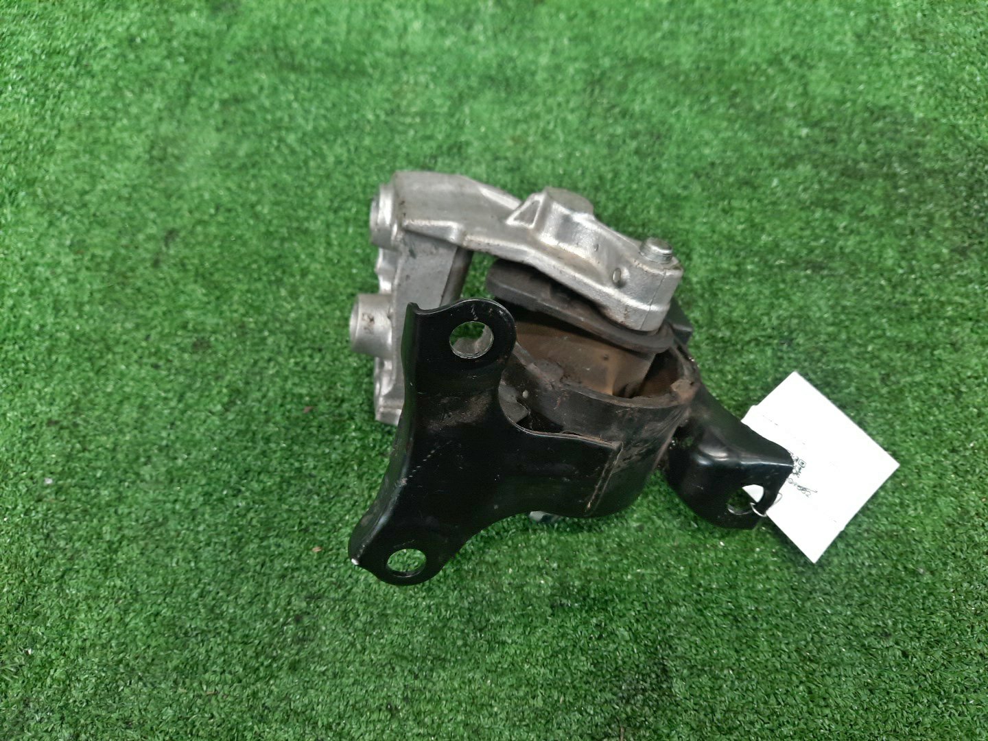 Подушка двс правая передняя HONDA EDIX BE1 D17A 2 ракурс