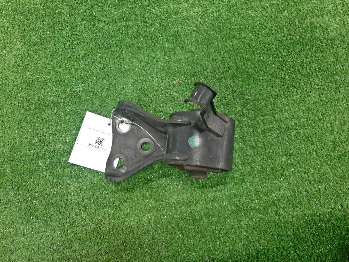 Подушка двс задняя MAZDA CAPELLA GW8W FP-DE 3 ракурс