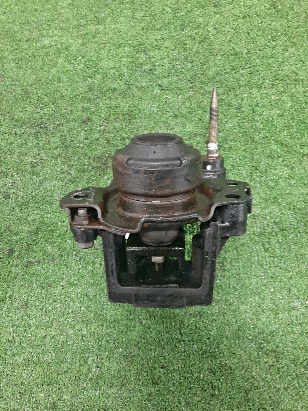 Подушка двс правая передняя HONDA AIRWAVE GJ1 L15A 1 ракурс