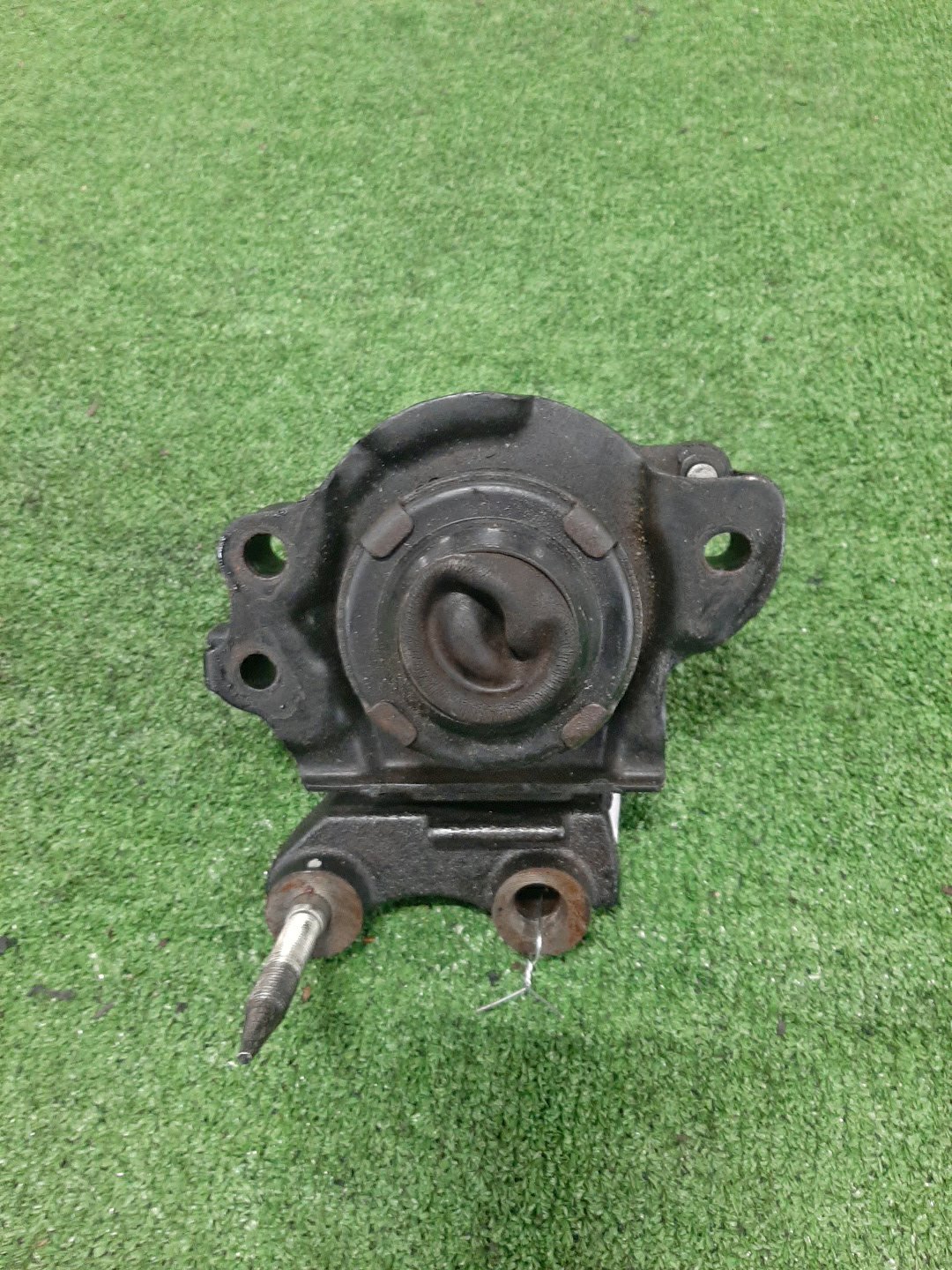 Подушка двс правая передняя HONDA AIRWAVE GJ1 L15A 1 ракурс