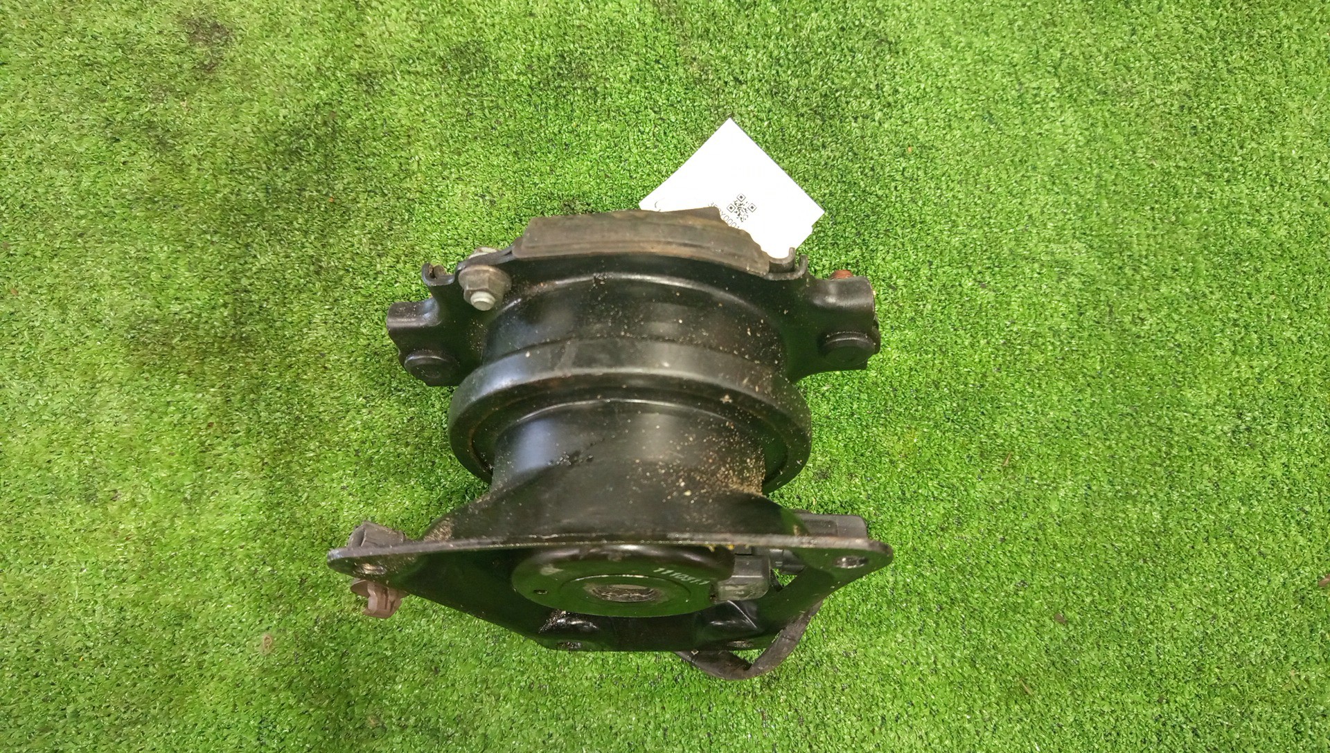 Подушка двс задняя HONDA INSPIRE CP3 J35A 3 ракурс