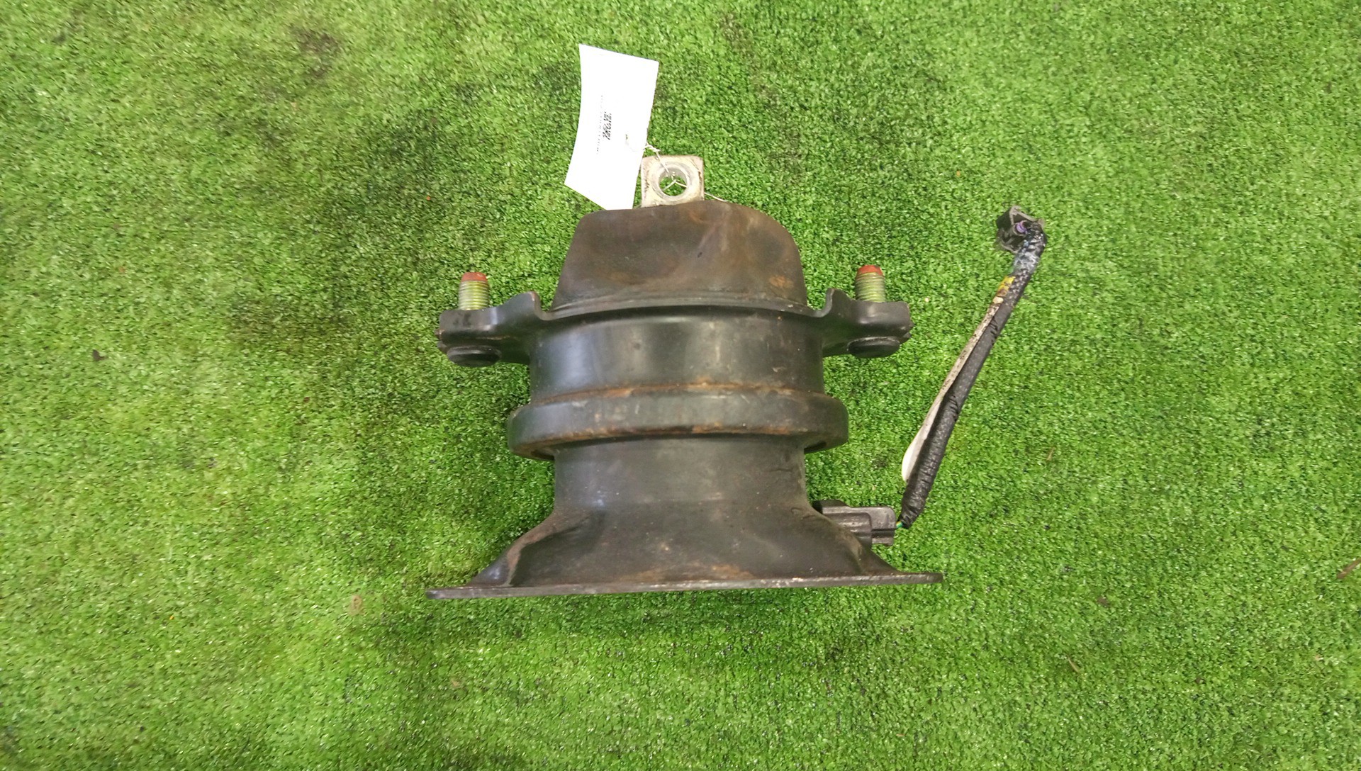 Подушка двс передняя HONDA INSPIRE CP3 J35A 1 ракурс