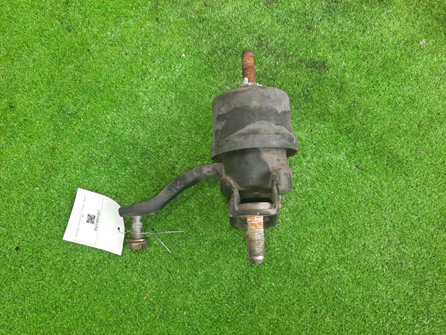 Подушка двс левая передняя TOYOTA ESTIMA ACR30W 2AZ-FE 1 ракурс