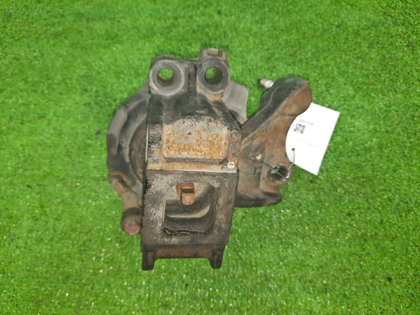 Подушка двс правая передняя HONDA AIRWAVE GJ1 L15A 1 ракурс