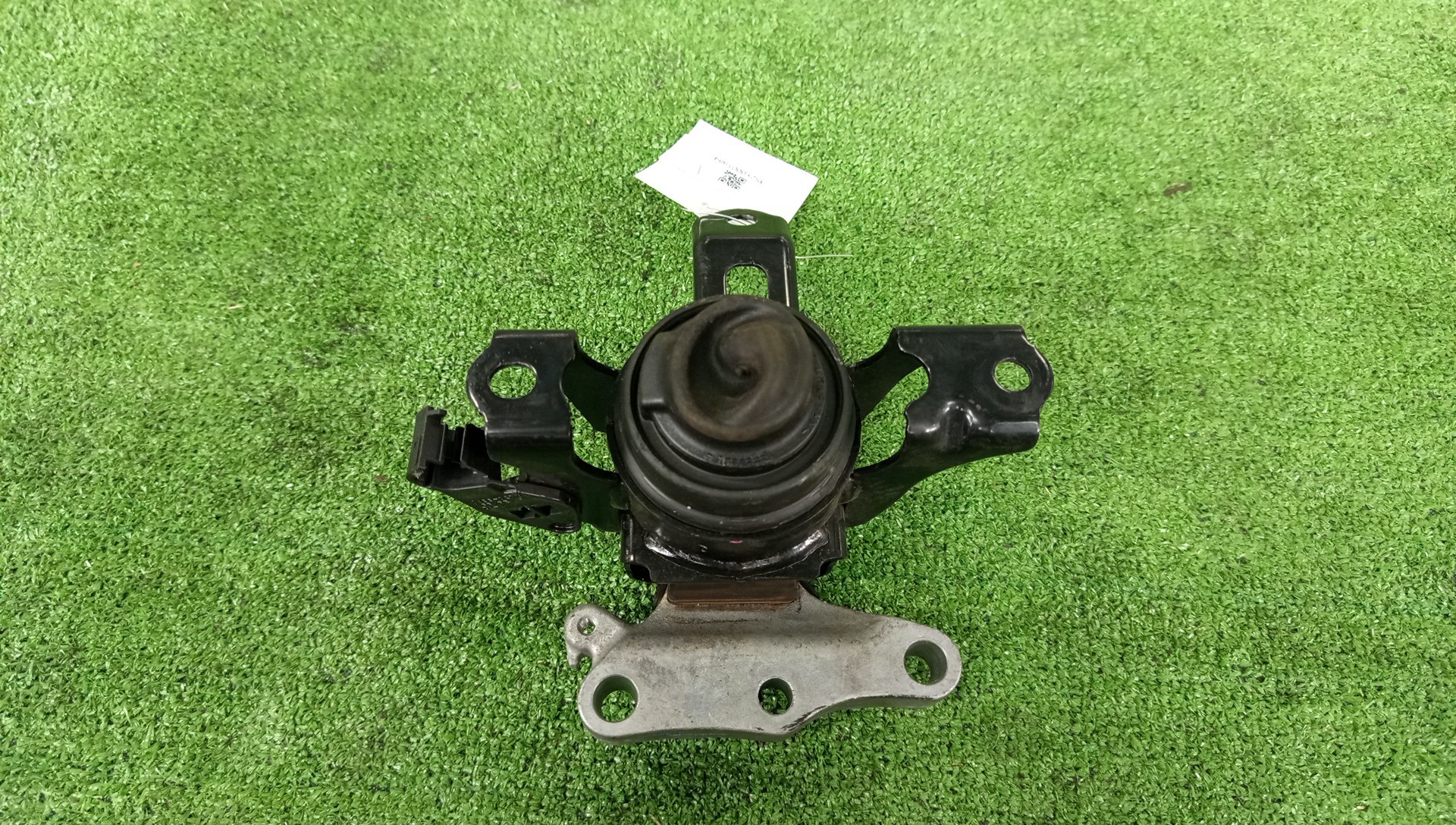 Подушка двс правая передняя SUZUKI SPACIA MK53S R06A 3 ракурс