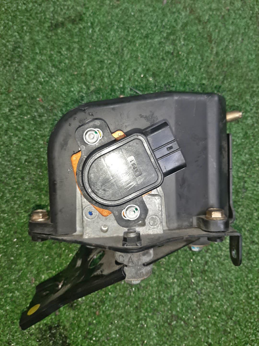 Датчик HONDA INSPIRE UC1 J30A 2 ракурс Датчик HONDA INSPIRE UC1 J30A 2 ракурс