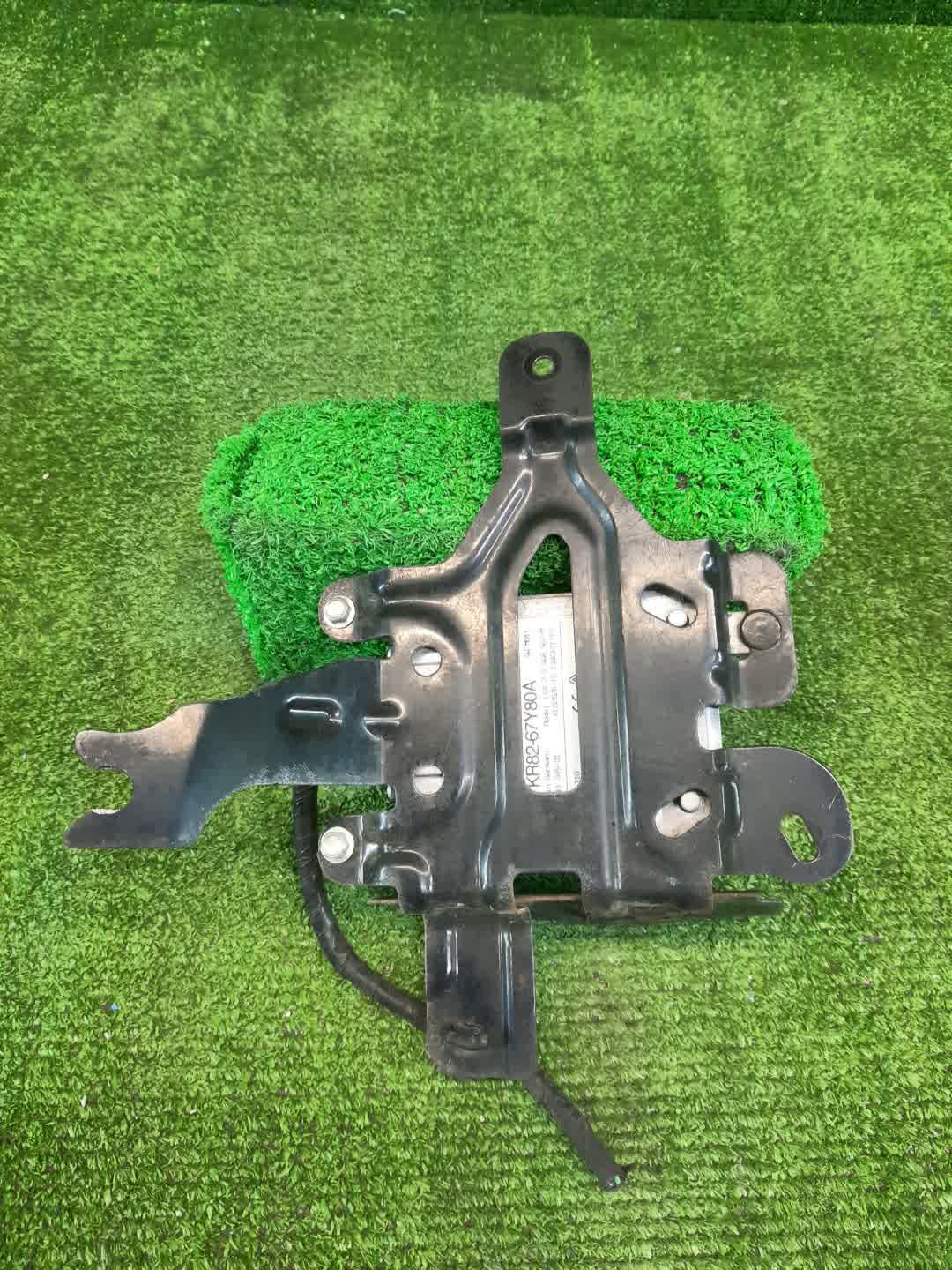 Радар-детектор правый задний MAZDA CX-5 KE5AW, KE5FW, KEEAW, KEEFW, KE2AW, KE2FW KR82-67Y80A 2 ракурс