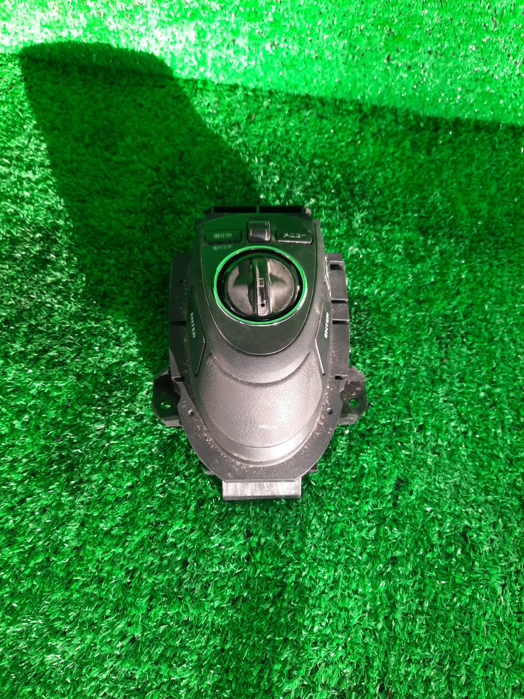 Блок управления TOYOTA SAI AZK10 84780-75040 1 ракурс