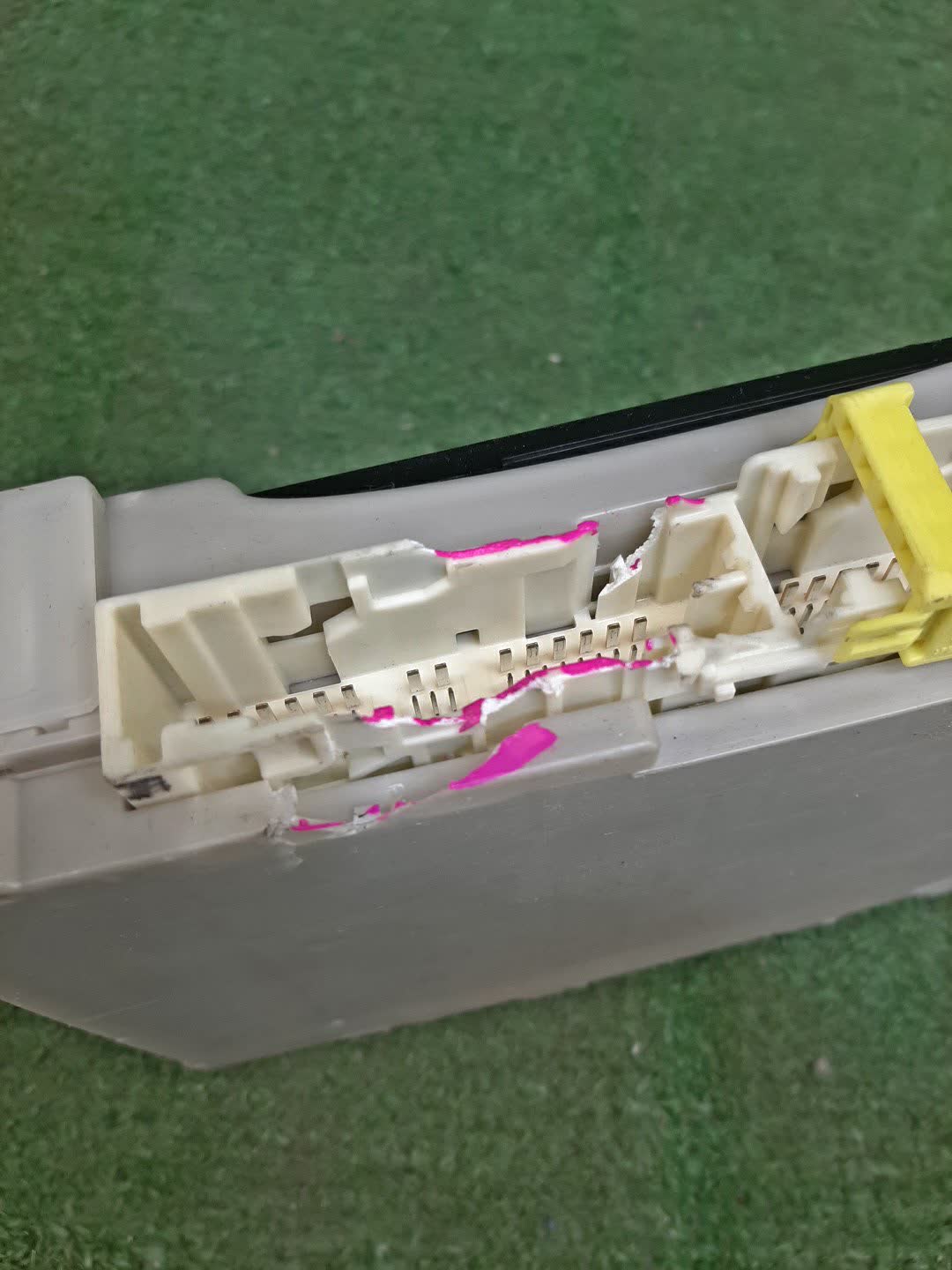 Блок управления TOYOTA CAMRY AVV50 89221-33760 2 ракурс Блок управления TOYOTA CAMRY AVV50 89221-33760 2 ракурс