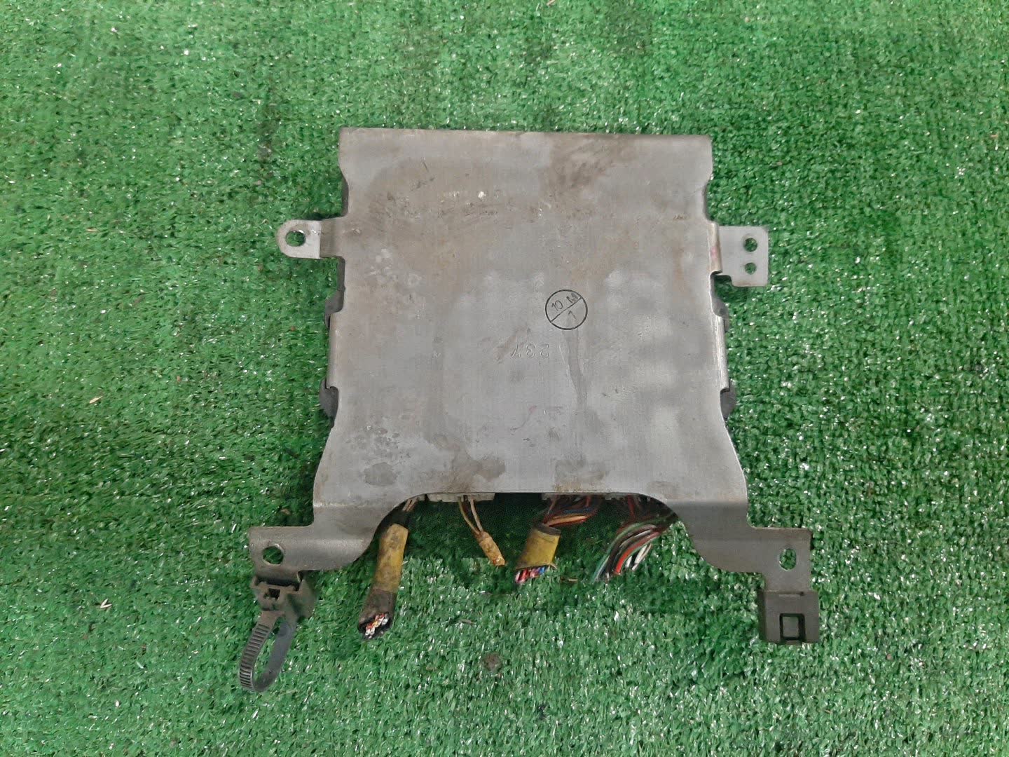 Блок управления TOYOTA DYNA XZU504 N04C 89540-37330 3 ракурс
