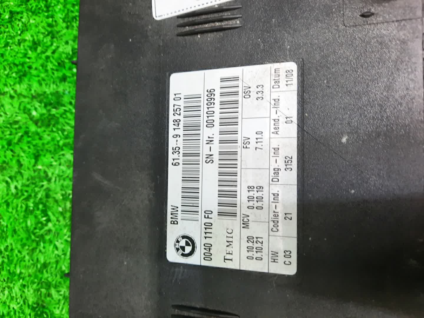 Блок управления BMW 5-Series E60 61359148257 2 ракурс
