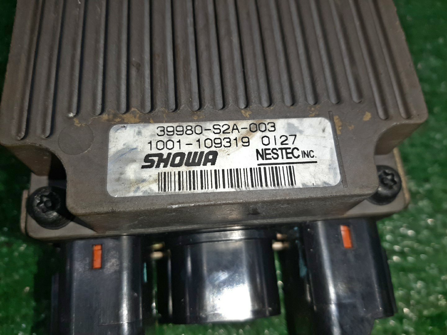 Блок управления рулевой рейкой HONDA S2000 AP1 F20C 3998-S2A-003 3 ракурс