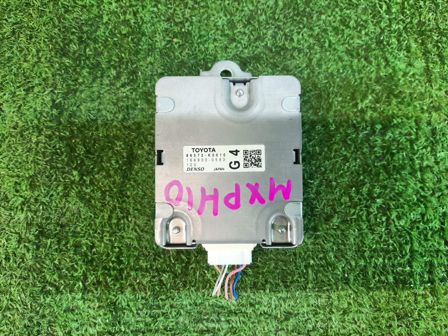 Блок управления TOYOTA YARIS MXPH10 86572-K0010 2 ракурс
