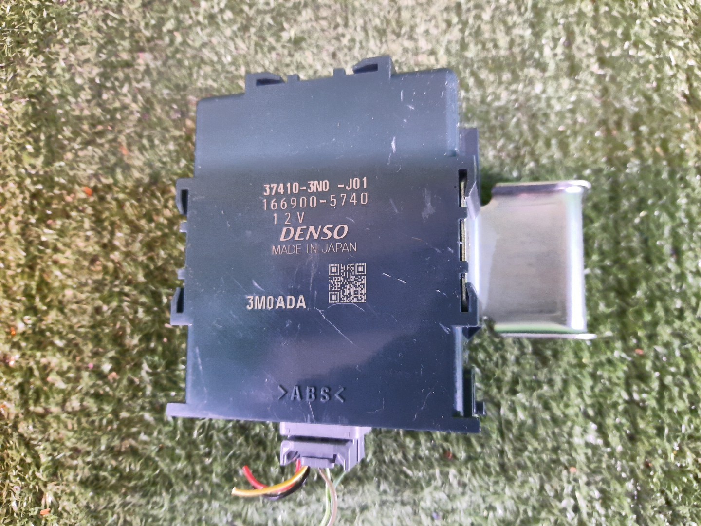 Блок управления HONDA VEZEL RV5 37410-3N0-J01 1 ракурс