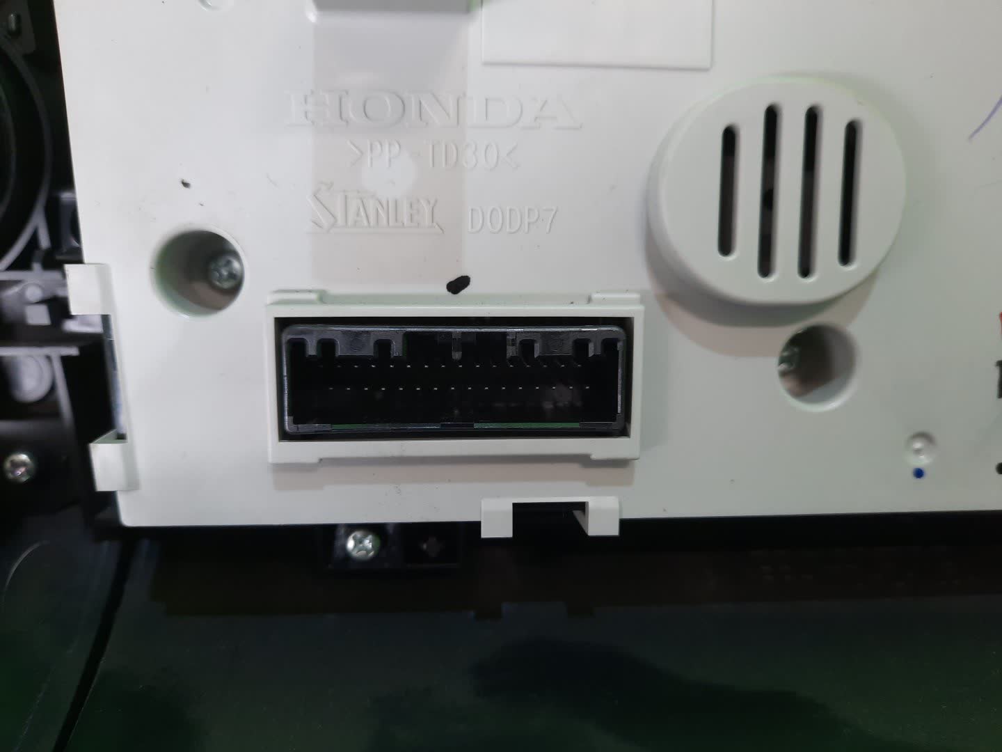  HONDA GRACE GM5 T9P960 3 ракурс