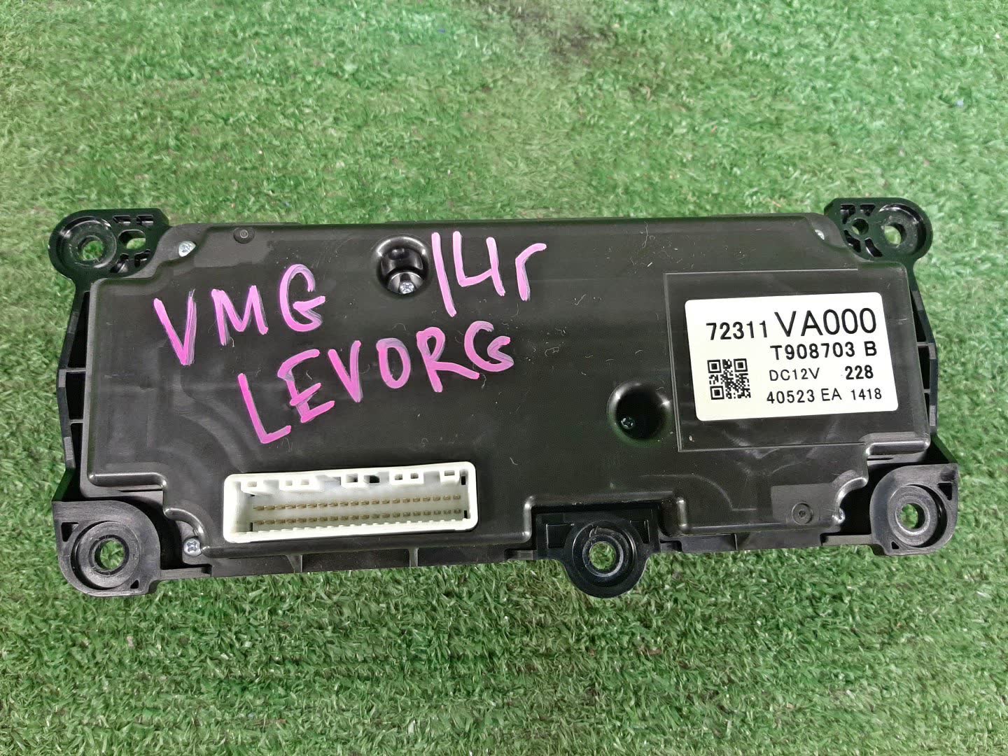  SUBARU LEVORG VMG 72311VA000 2 ракурс