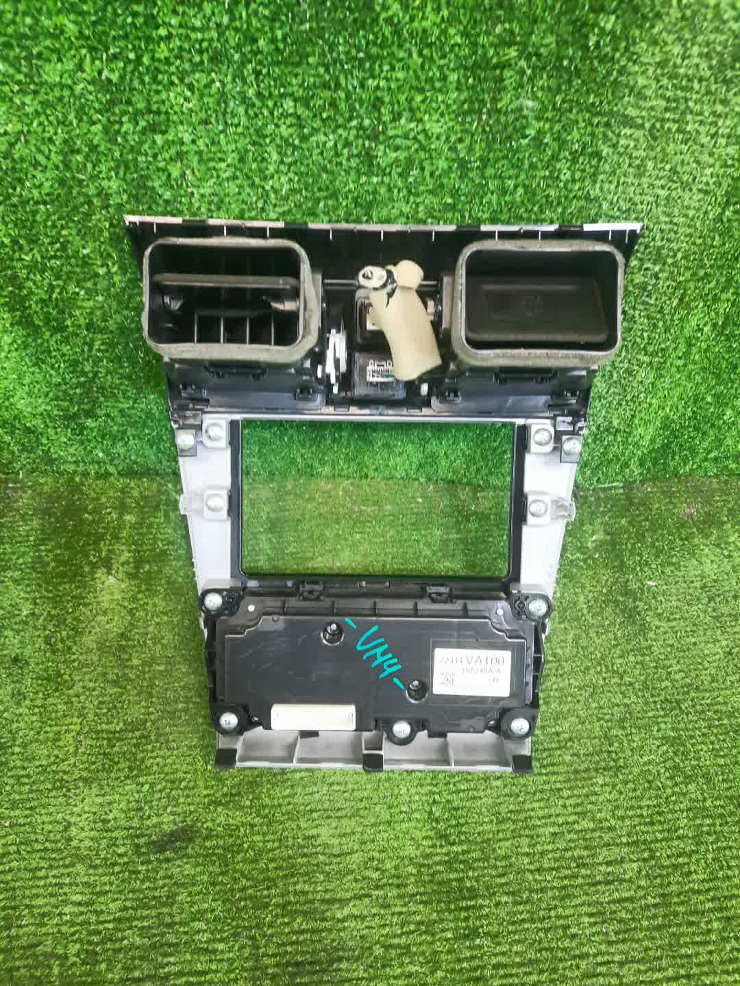 SUBARU LEVORG VM4 72311VA100 2 ракурс SUBARU LEVORG VM4 72311VA100 2 ракурс