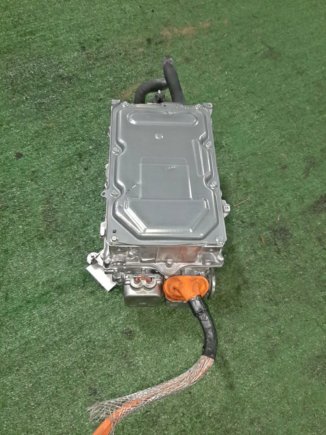 Инвертор TOYOTA COROLLA ZWE211 2ZR-FXE G9200-47350 5 ракурс