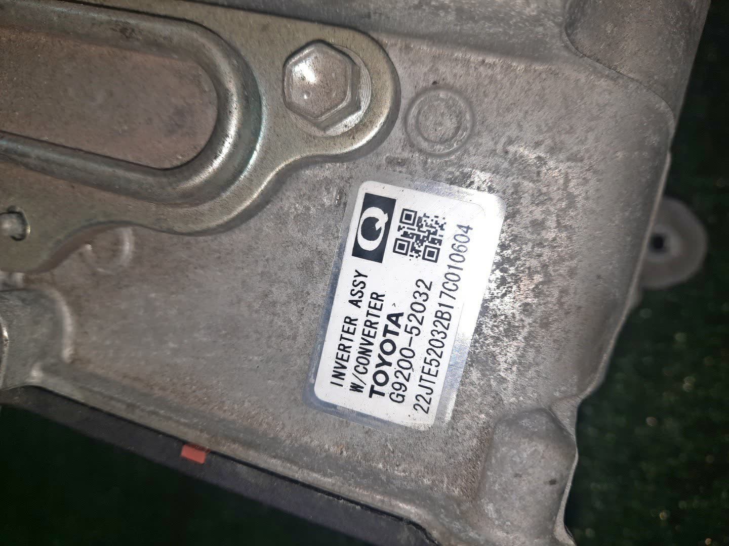 Инвертор TOYOTA AQUA NHP10 1NZ-FXE G9200-52032 4 ракурс