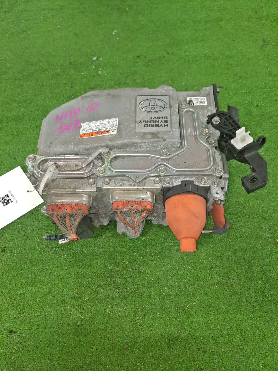Инвертор TOYOTA AQUA NHP10 1NZ-FXE G9200-52031 1 ракурс