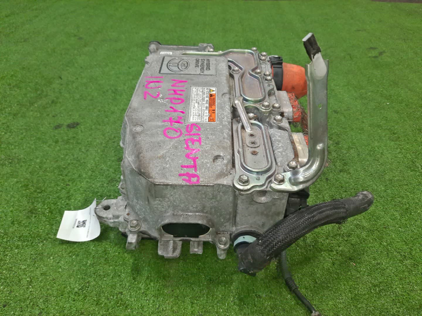 Инвертор TOYOTA SIENTA NHP170G 1NZ-FXE G9200-52040 4 ракурс