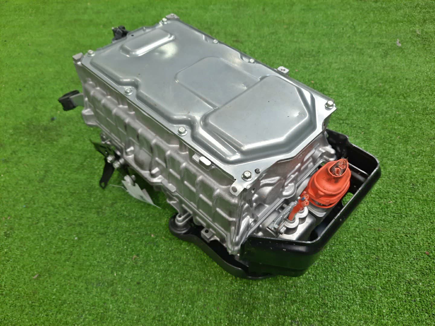 Инвертор LEXUS UX300E KMA10 4KM G9200-76050 4 ракурс