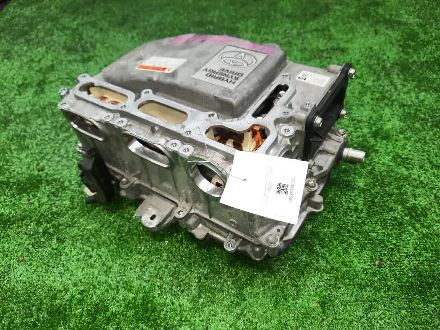 Инвертор TOYOTA SIENTA NHP170G 1NZ-FXE G9200-52040 3 ракурс