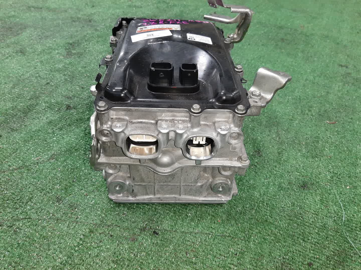 Инвертор TOYOTA COROLLA ZWE211 2ZR-FXE G9200-47350 4 ракурс