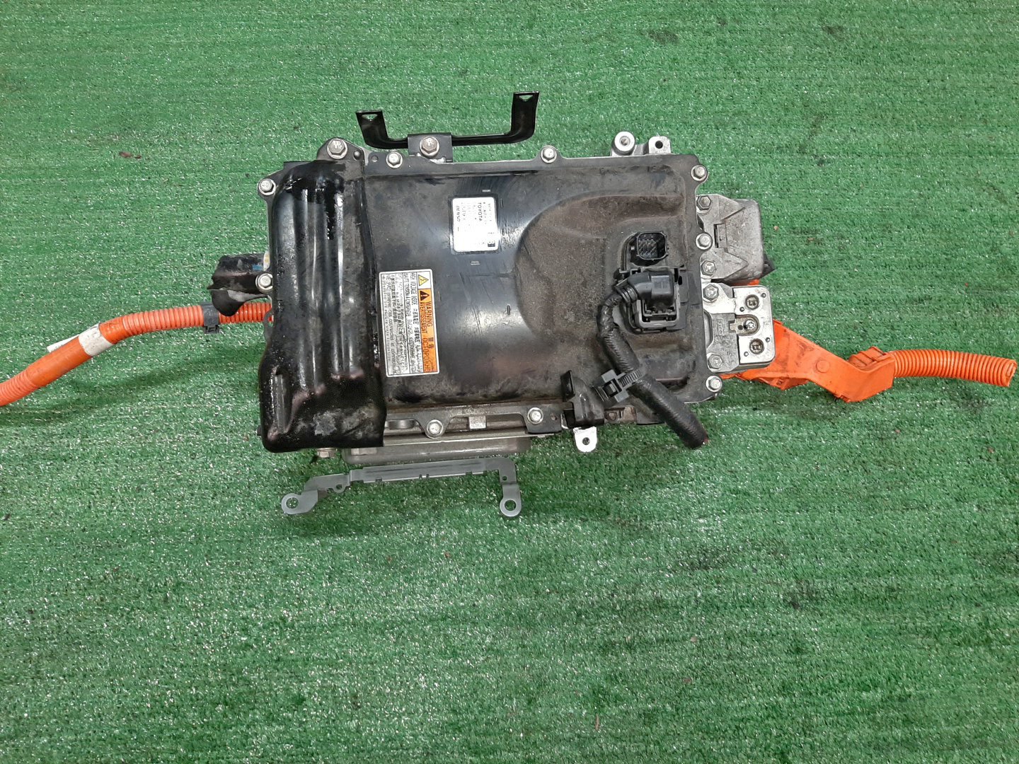 Инвертор TOYOTA YARIS MXPH10 G9200-K0011 3 ракурс