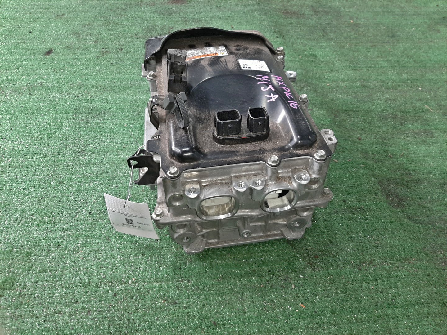 Инвертор TOYOTA AQUA MXPK16 M15A-FXE G9200-52100 2 ракурс