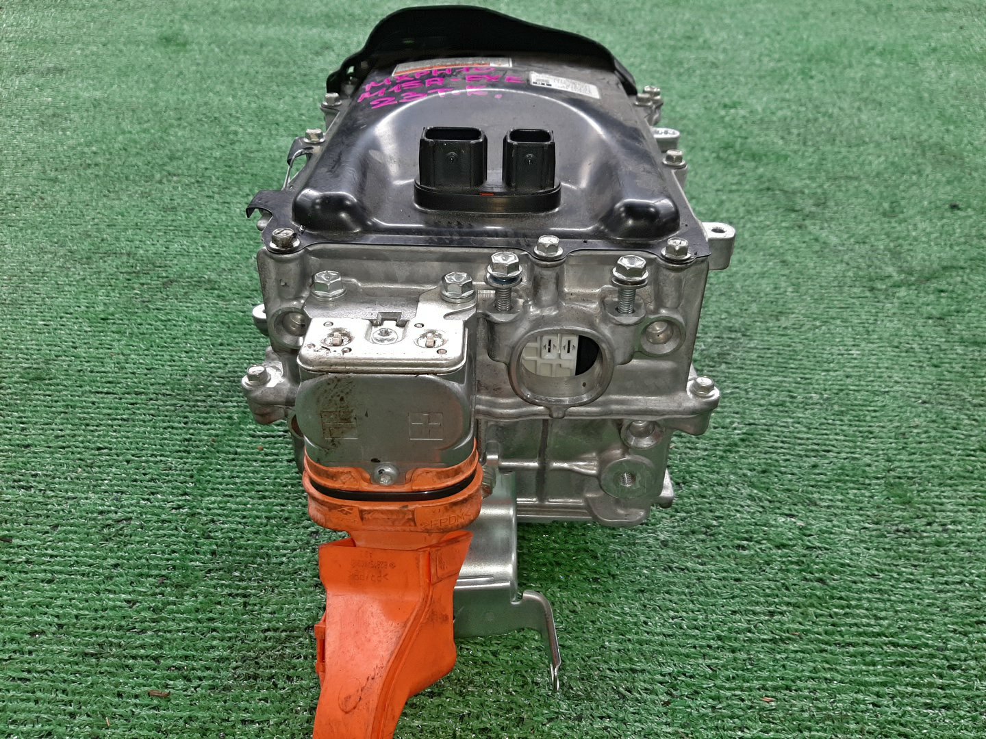 Инвертор TOYOTA YARIS MXPH10 G9200-K0011 5 ракурс