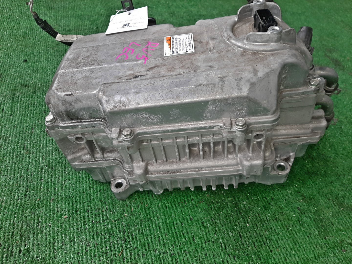 Инвертор HONDA VEZEL RV5 1B000-6HN-J02 2 ракурс