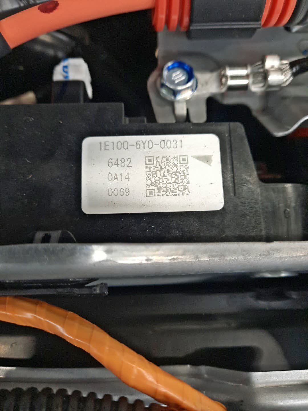 Батарея гибридной установки HONDA FIT GR3 LEB 1K100-6Y0-J02 5 ракурс