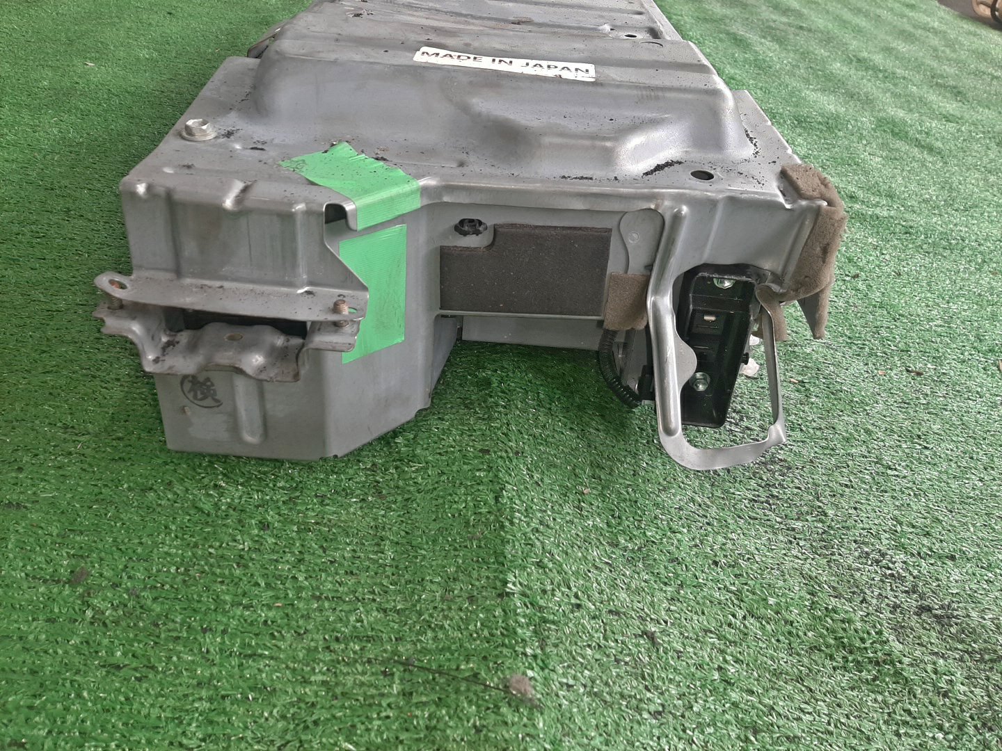 Батарея гибридной установки TOYOTA PRIUS NHW20 1NZ-FXE G9280-47110 3 ракурс