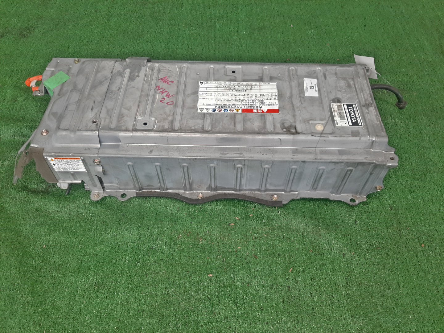 Батарея гибридной установки  TOYOTA PRIUS NHW20 1NZ-FXE ,G9280-47011 1 ракурс