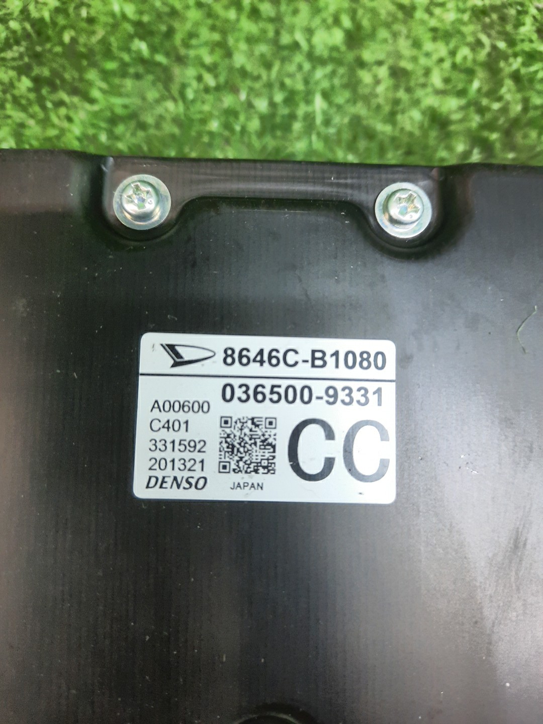 Камера TOYOTA TANK M900A 1KR-FE 8646C-B1080 3 ракурс