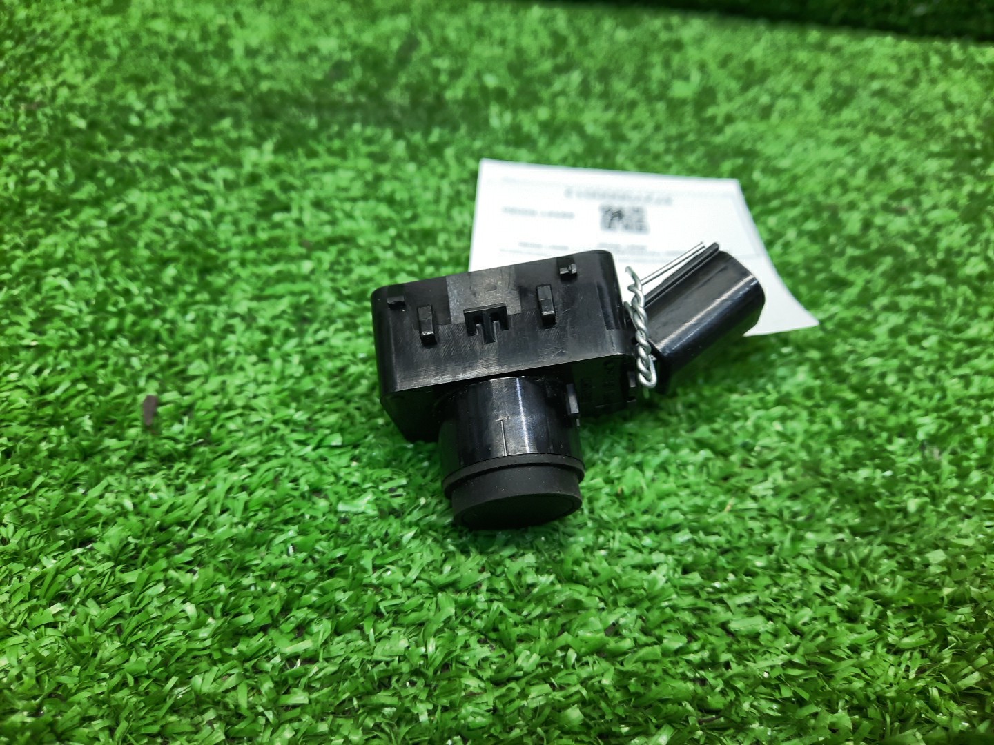 Датчик парковки TOYOTA AQUA MXPK11 89341-50080 3 ракурс