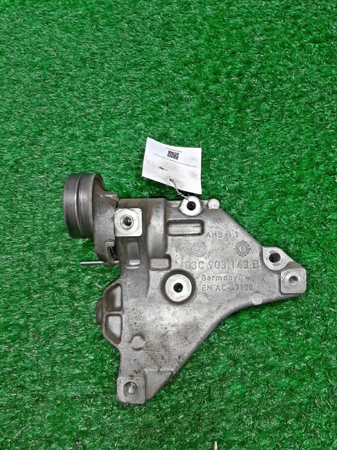 Ролик натяжной VOLKSWAGEN TOURAN 1T2 BMY 1 ракурс